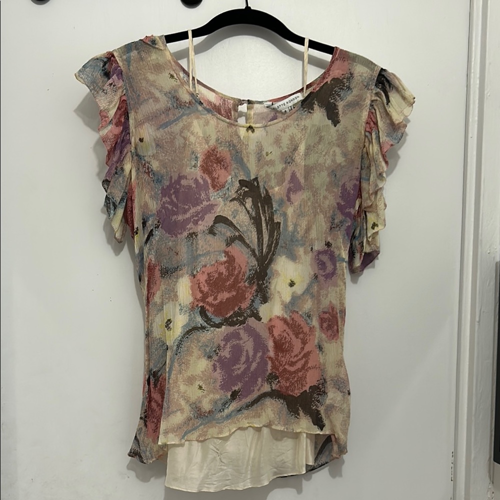 Floral Ruffle Sleeve Top